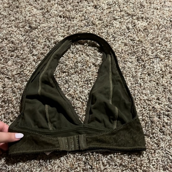 Pins and Needles‎ Bralette - Picture 3 of 4